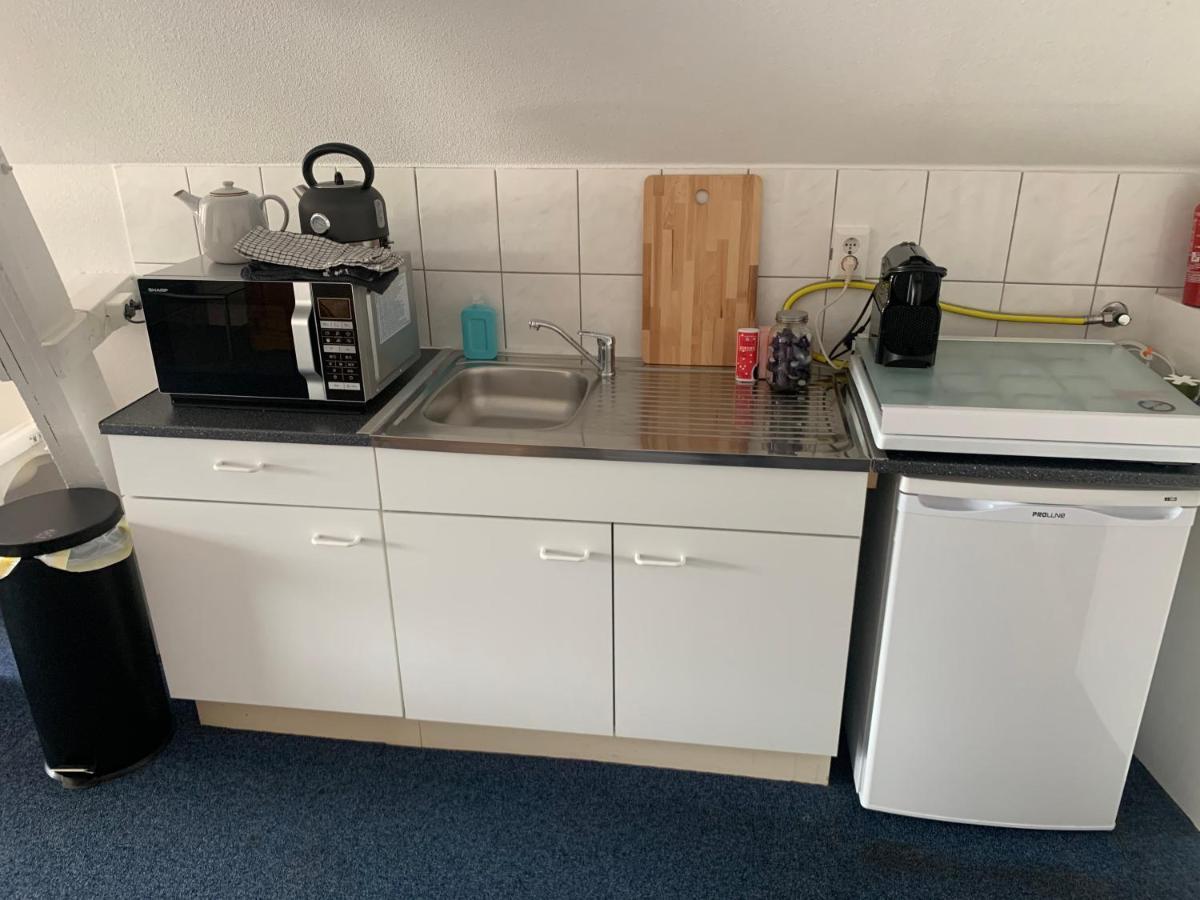 Pakhuis Aan De Haven - Bakboord Zierikzee Bagian luar foto